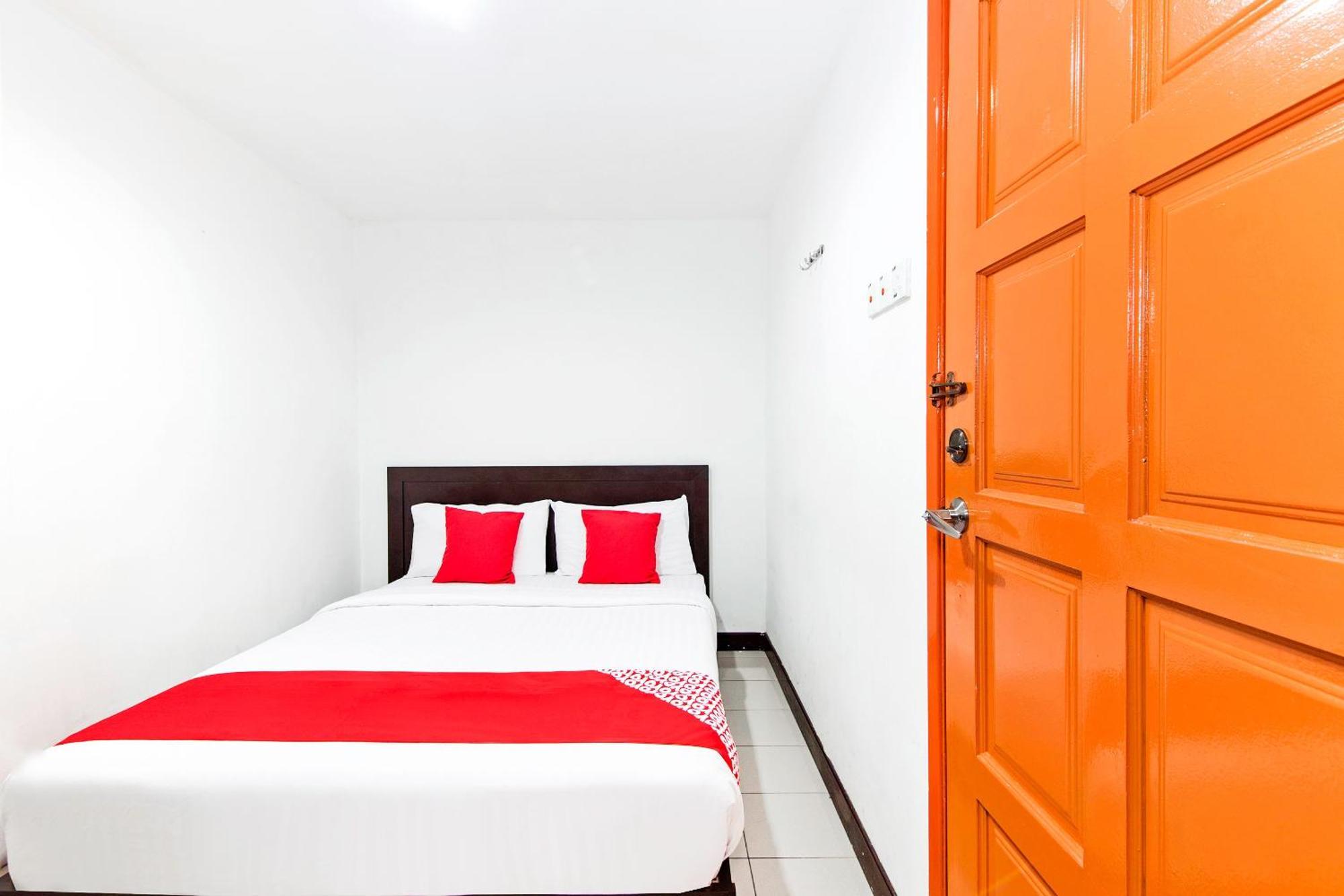 Super Oyo 321 Hotel D'Elegant Куала-Лумпур Экстерьер фото