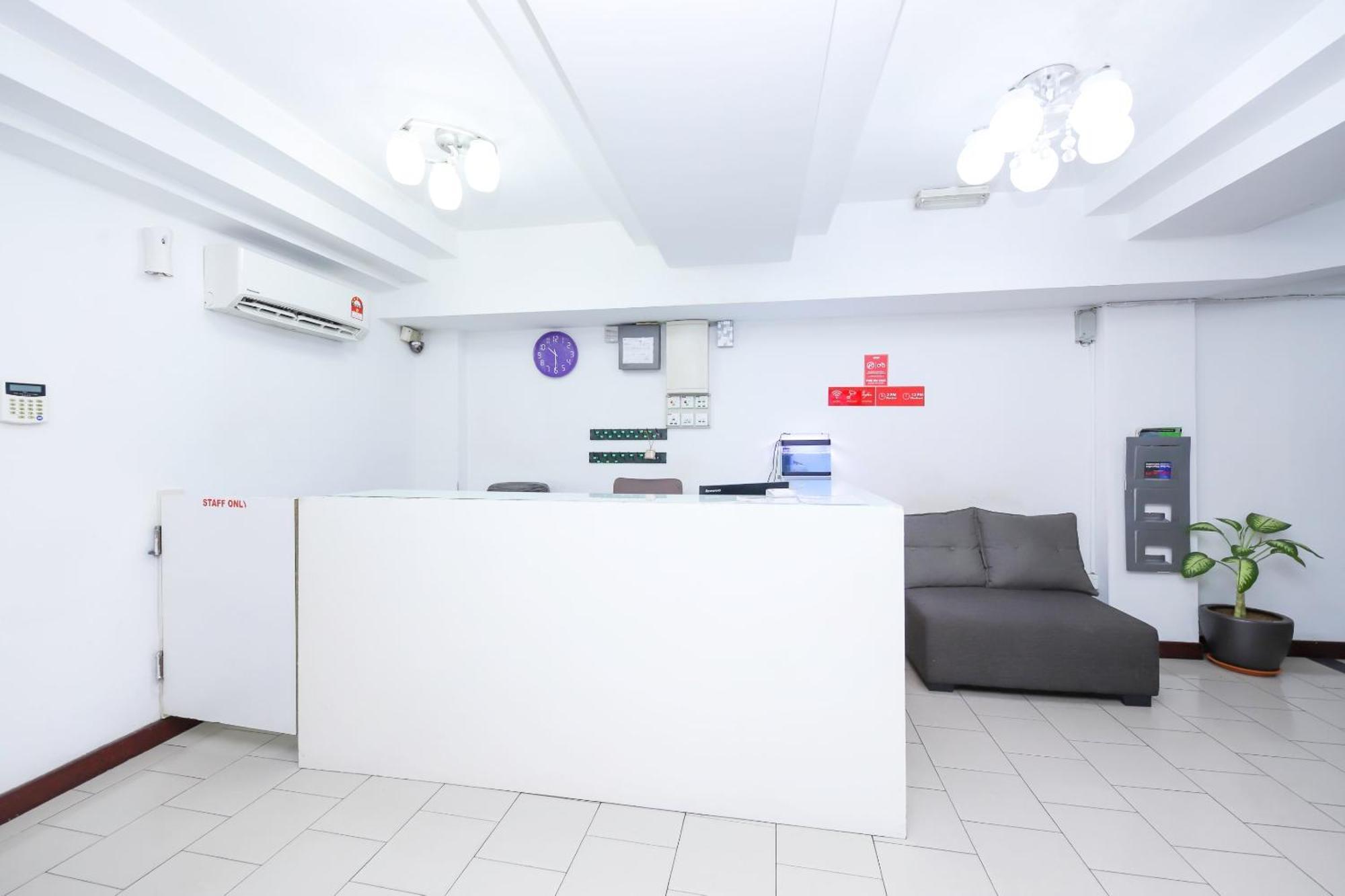 Super Oyo 321 Hotel D'Elegant Куала-Лумпур Экстерьер фото